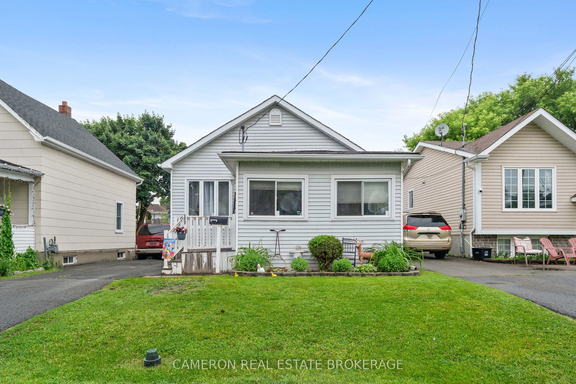 Photo 2 of 219 Seventh Street E, Cornwall — HOMEH