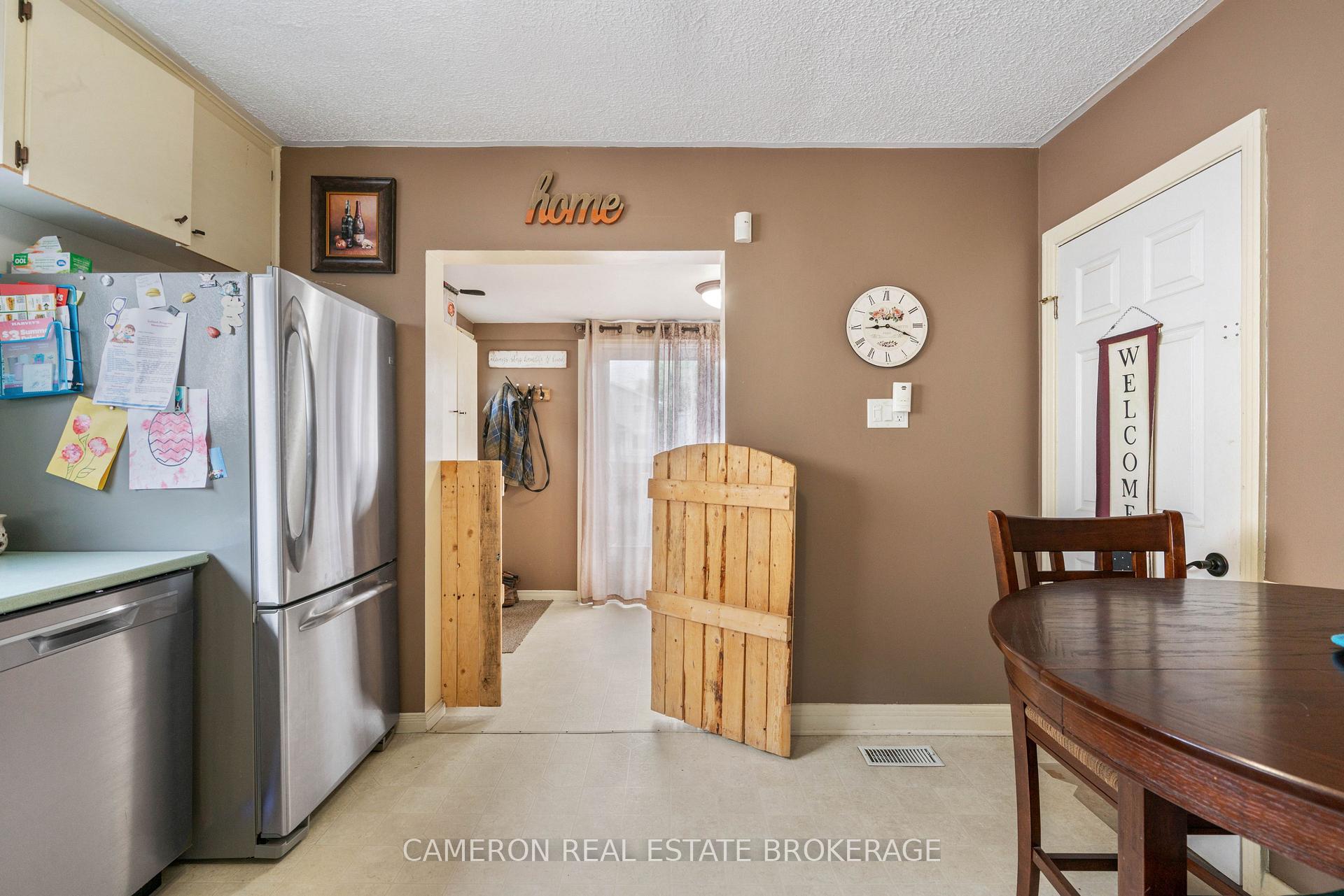 Photo 16 of 219 Seventh Street E, Cornwall — HOMEH