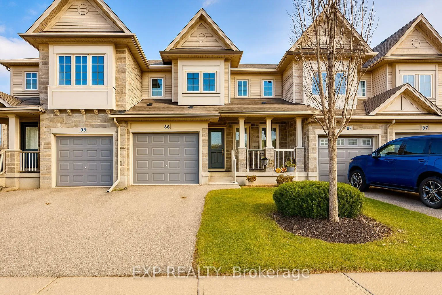 Photo 2 of Unit B6, 6 Upper Mercer Street E, Kitchener — HOMEH
