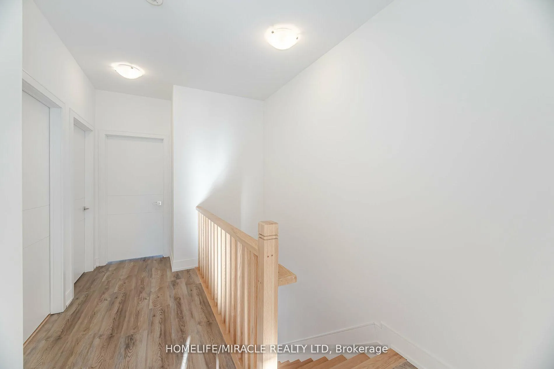 Photo 17 of 40 Desiree Place, Caledon, Bolton West — HOMEH