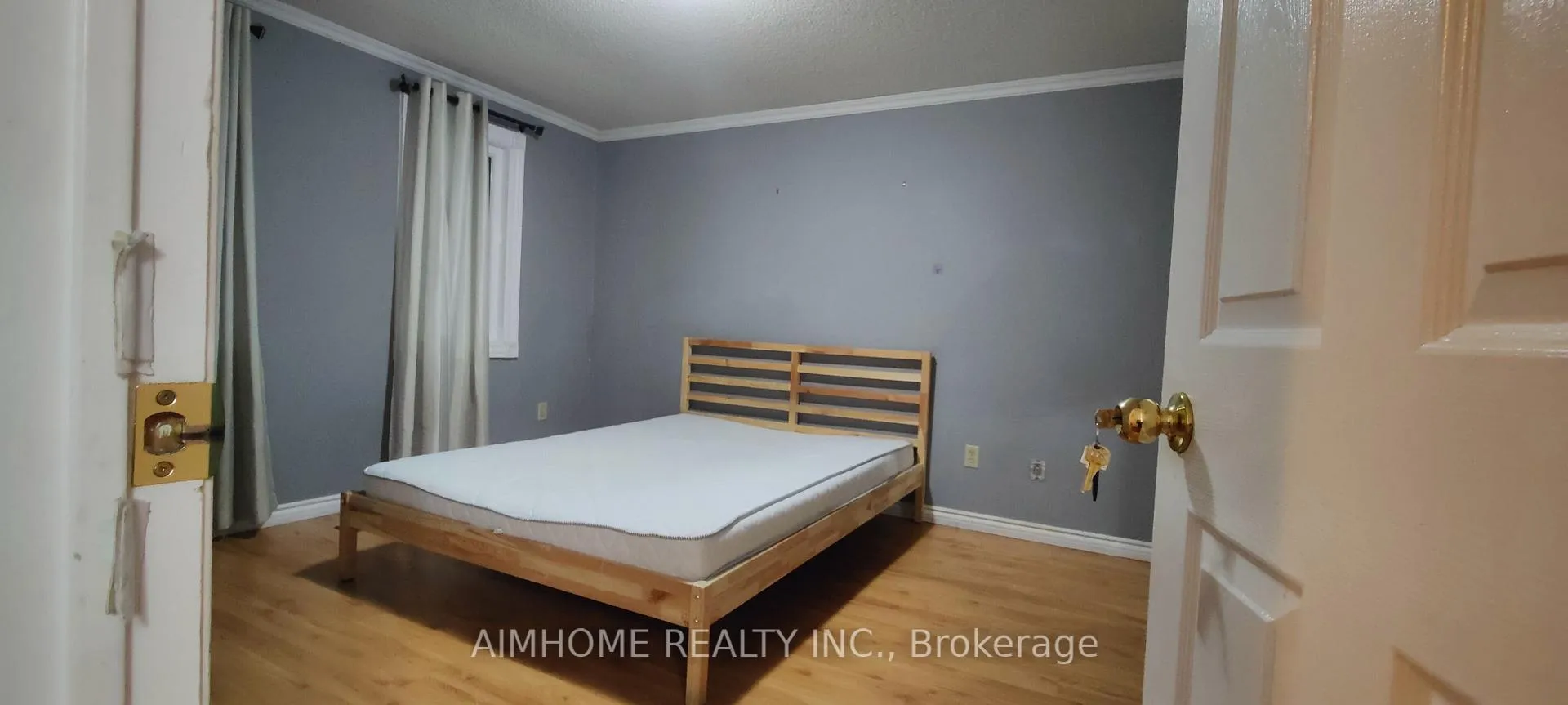 Photo 6 of 71 Ashmore Crescent, Markham, Milliken Mills East — HOMEH