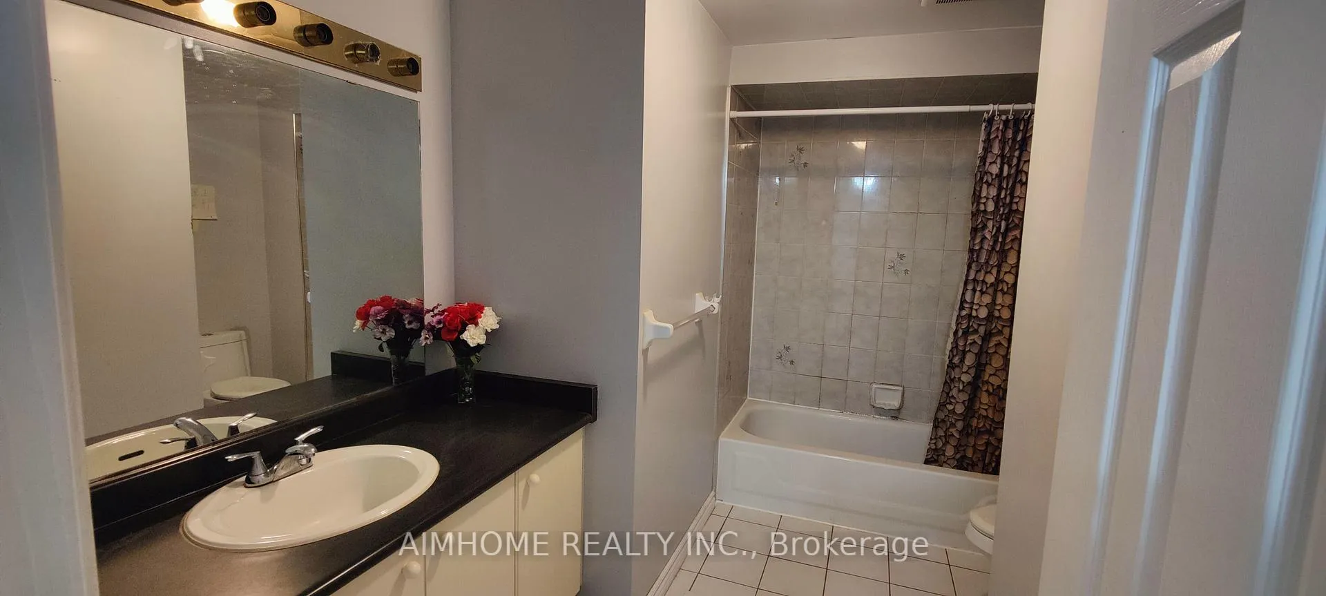 Photo 7 of 71 Ashmore Crescent, Markham, Milliken Mills East — HOMEH