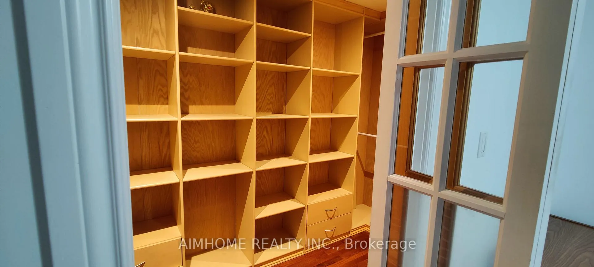 Photo 10 of 71 Ashmore Crescent, Markham, Milliken Mills East — HOMEH