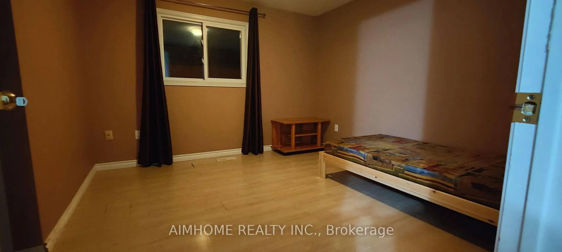 Photo 15 of 71 Ashmore Crescent, Markham, Milliken Mills East — HOMEH