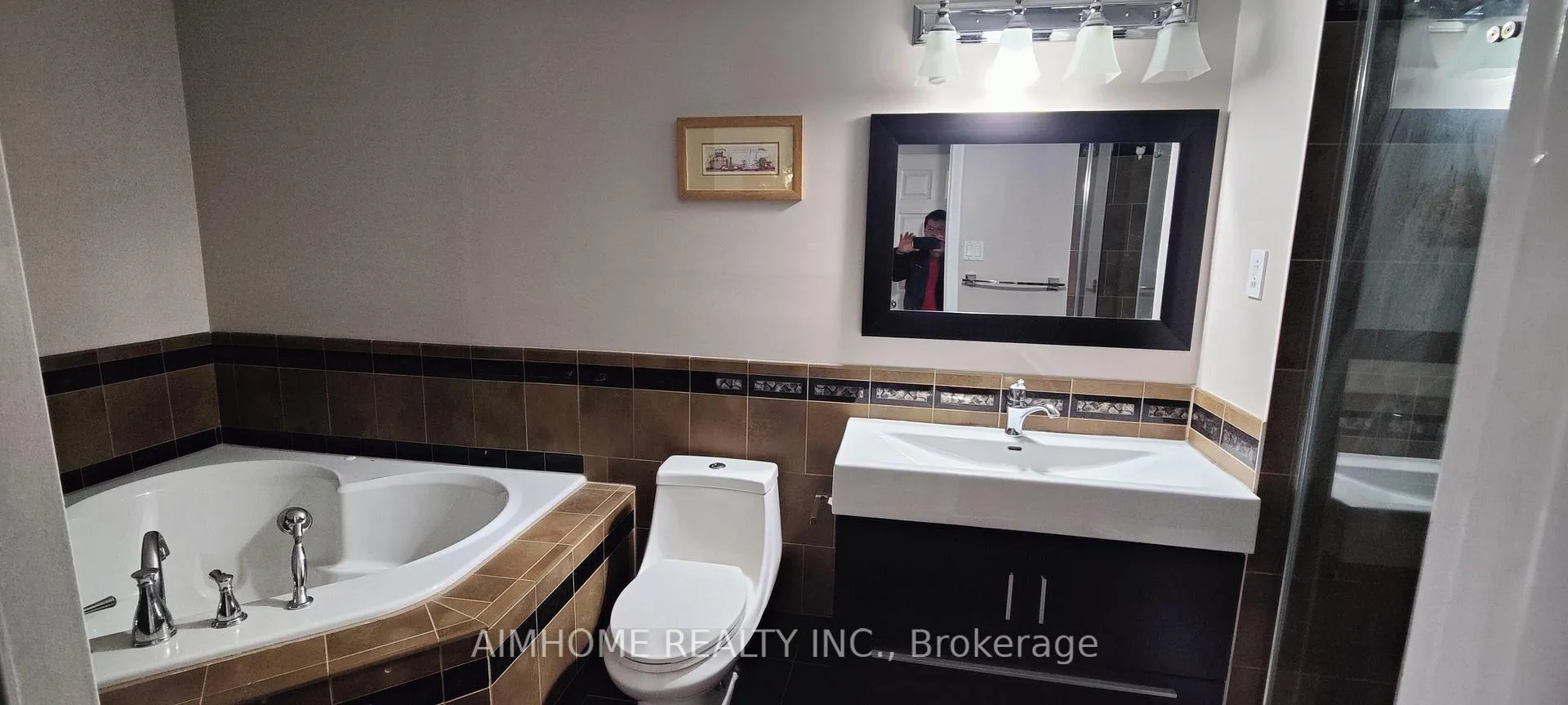 Photo 22 of 71 Ashmore Crescent, Markham, Milliken Mills East — HOMEH