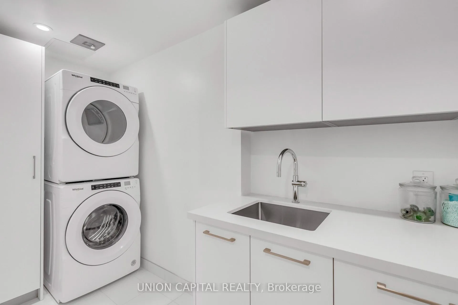 Photo 11 of Unit TH05, 33 Fredrick Todd Way, Toronto, Thorncliffe Park — HOMEH