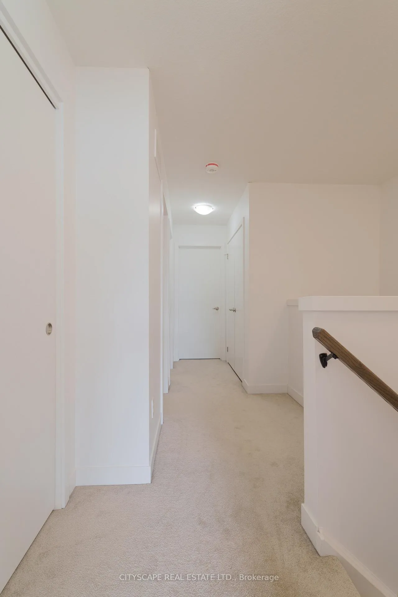 Photo 10 of 77 Pony Way, Kitchener — HOMEH