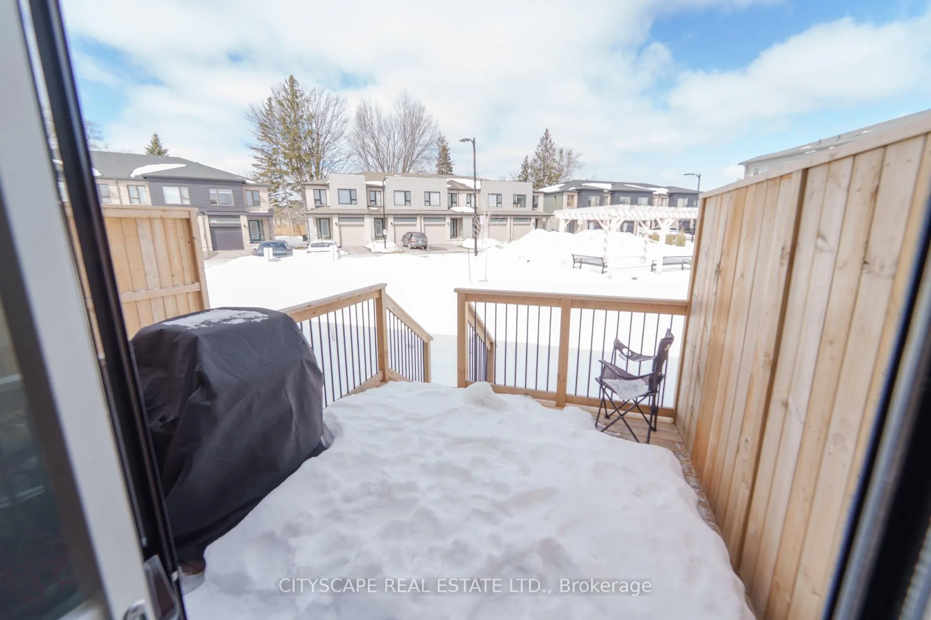 Photo 18 of 77 Pony Way, Kitchener — HOMEH