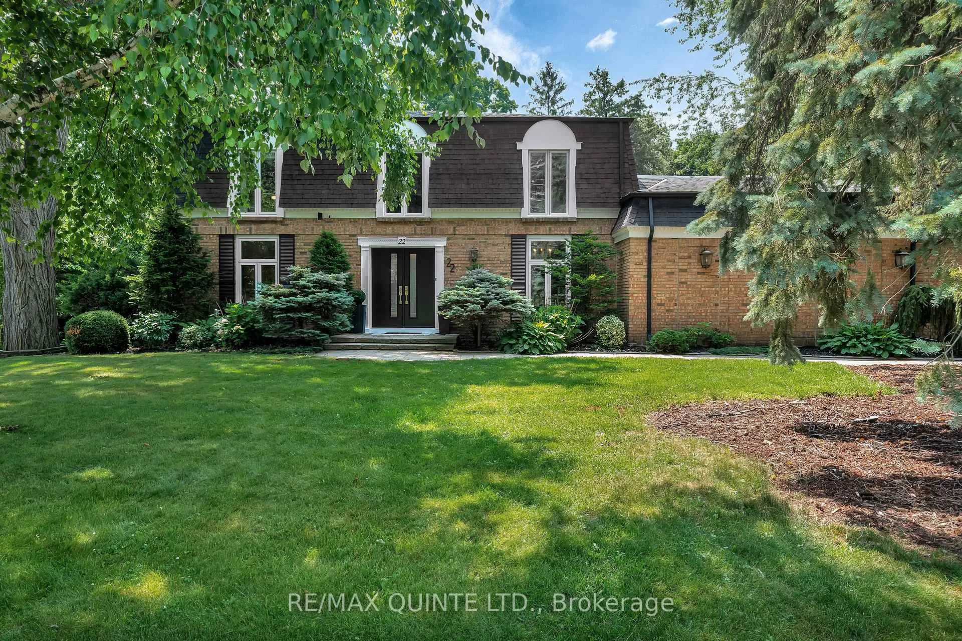 Front of 22 Forest Hill Crescent