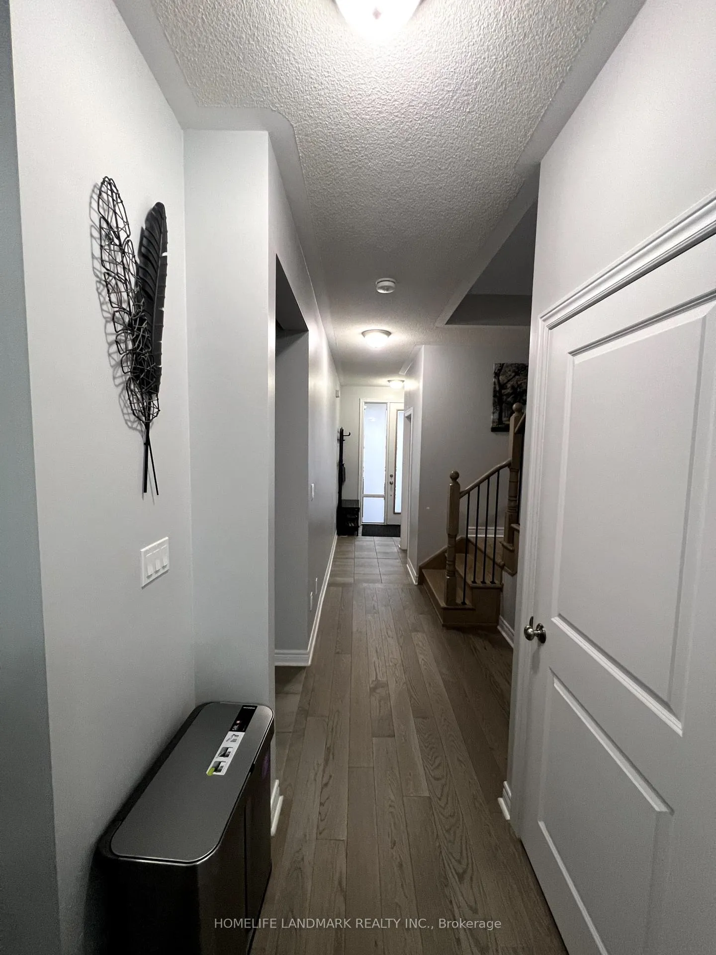 Photo 6 of 1158 Drawstring Lane, Pickering, Rural Pickering — HOMEH