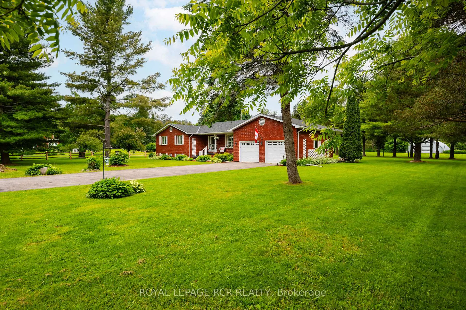 Front of 2534 Highpoint Side Road