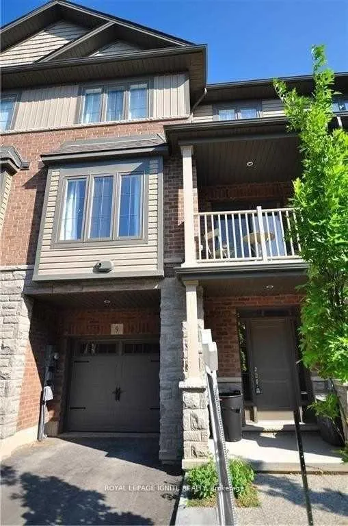 Photo 1 of 9 Ridgeside Lane, Hamilton, Waterdown — HOMEH