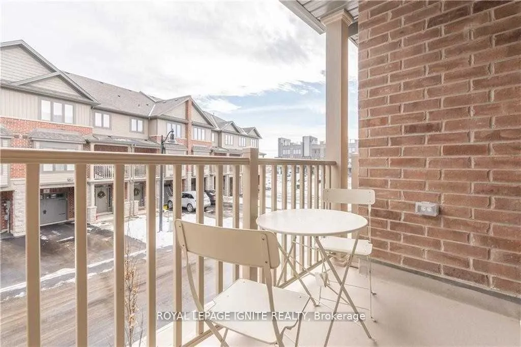 Photo 21 of 9 Ridgeside Lane, Hamilton, Waterdown — HOMEH