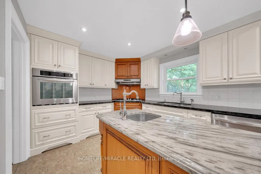 Photo 11 of 10 Houghton Boulevard, Markham, Old Markham Village — HOMEH