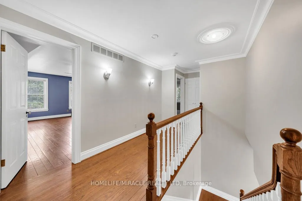 Photo 18 of 10 Houghton Boulevard, Markham, Old Markham Village — HOMEH