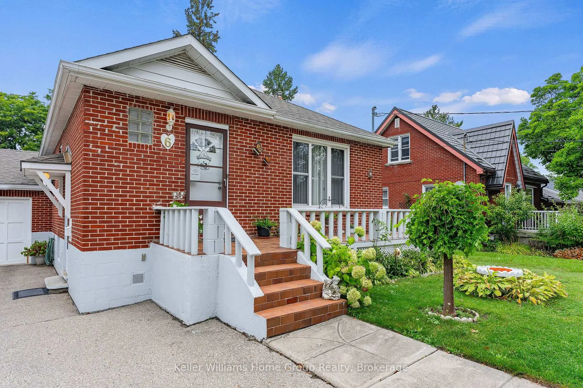 Photo 4 of 6 Hepburn Avenue, Guelph, St. George's — HOMEH