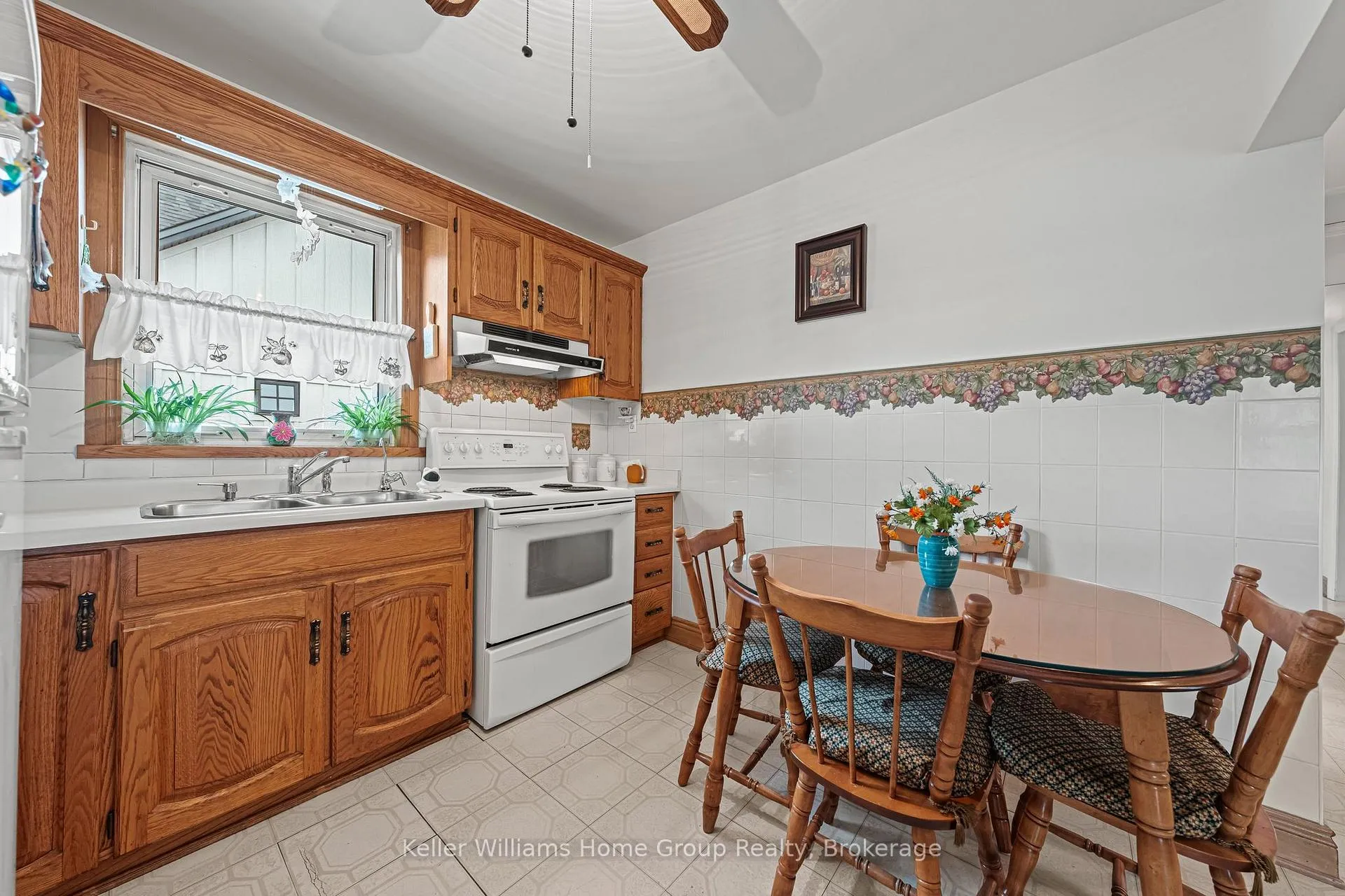 Photo 19 of 6 Hepburn Avenue, Guelph, St. George's — HOMEH