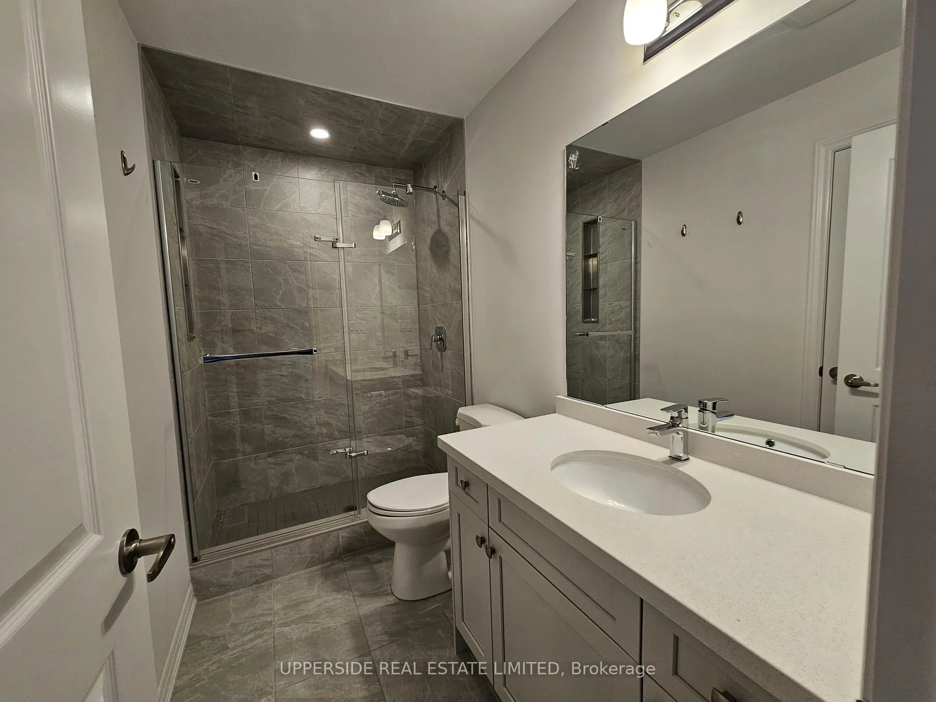 Photo 37 of Unit 128, 61 Soho Street, Hamilton, Stoney Creek Mountain — HOMEH