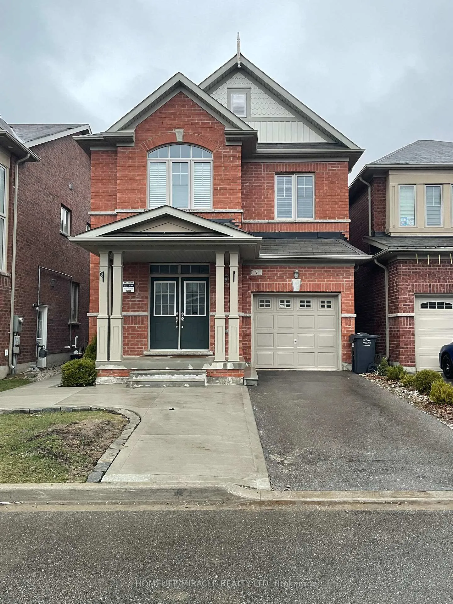 Front of 9 Humberstone Crescent