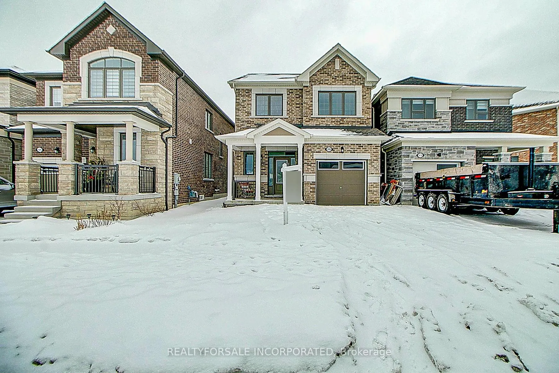 Front of 1406 Stillmeadow Lane