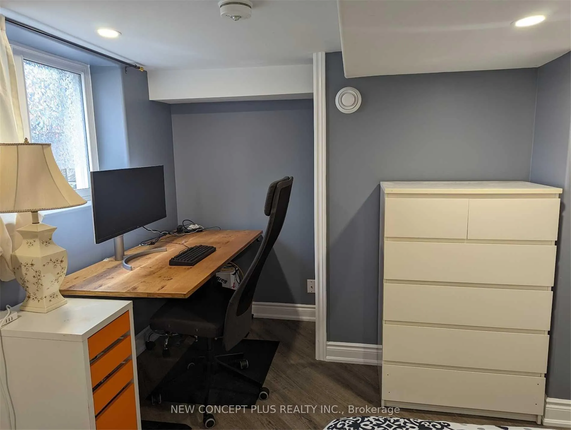 Photo 8 of Unit Lower, 320 Weir Street N, Hamilton, Homeside — HOMEH