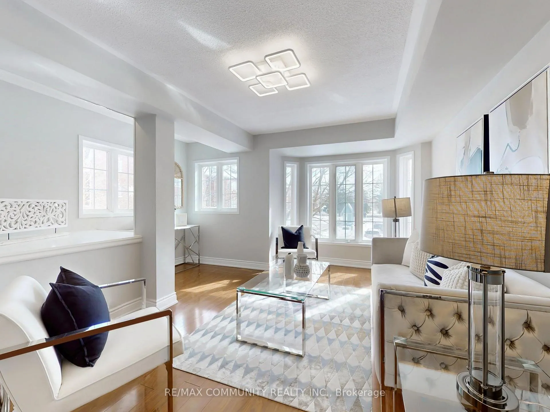 Photo 5 of Unit 15, 27 Bethune Way, Markham, Milliken Mills West — HOMEH
