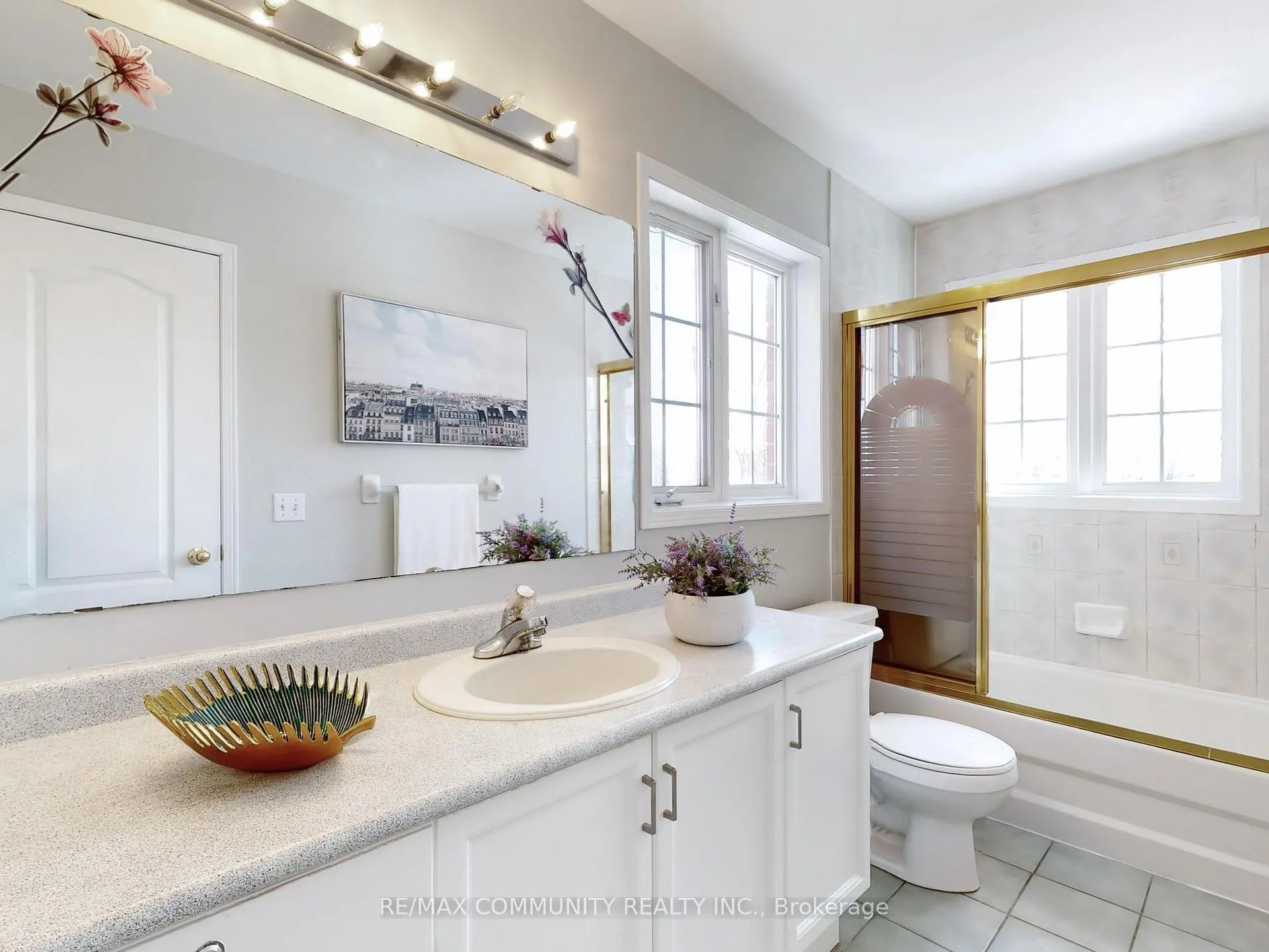 Photo 22 of Unit 15, 27 Bethune Way, Markham, Milliken Mills West — HOMEH