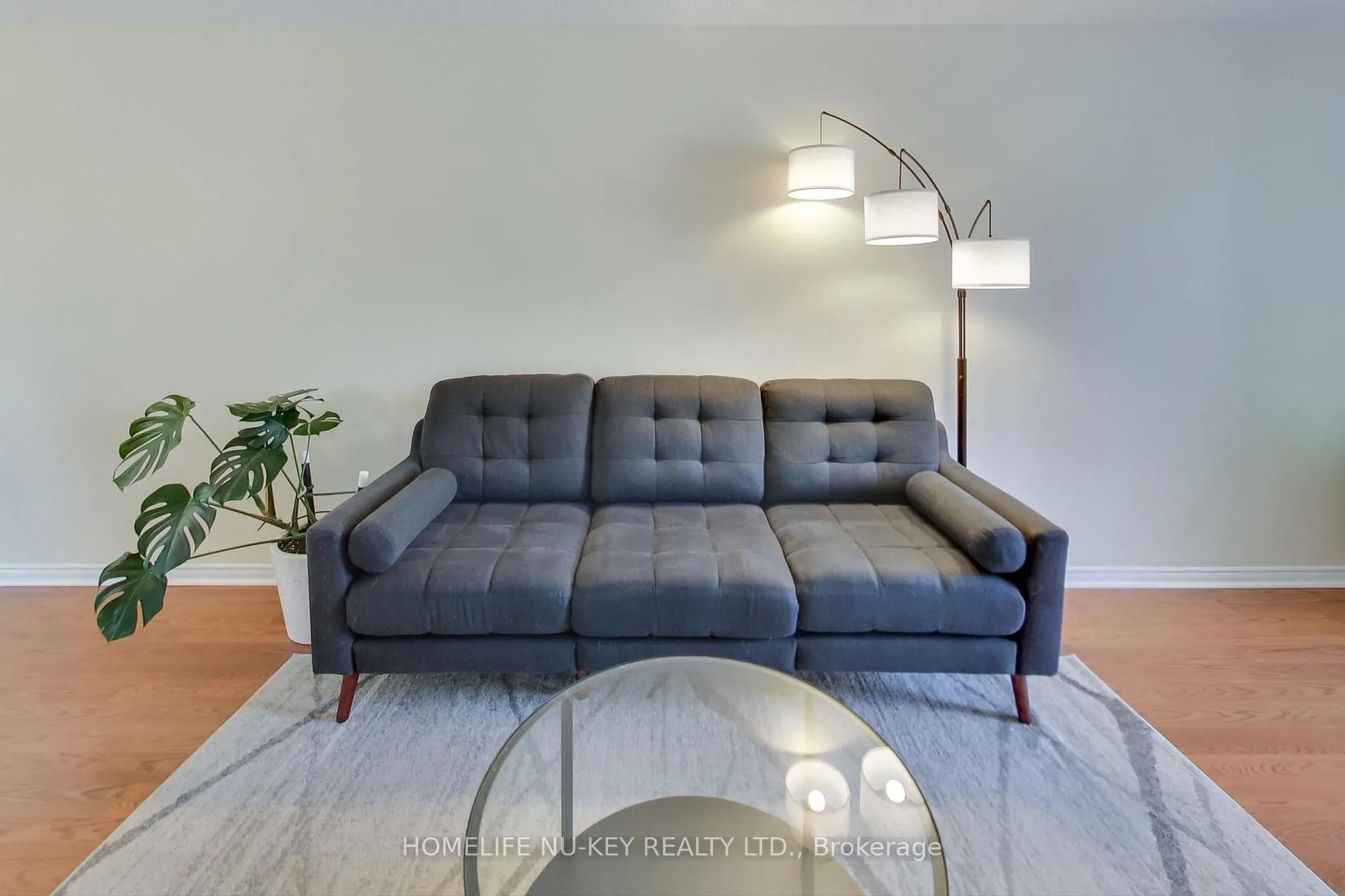 Photo 9 of 219 Cundles Road W, Barrie, Letitia Heights — HOMEH