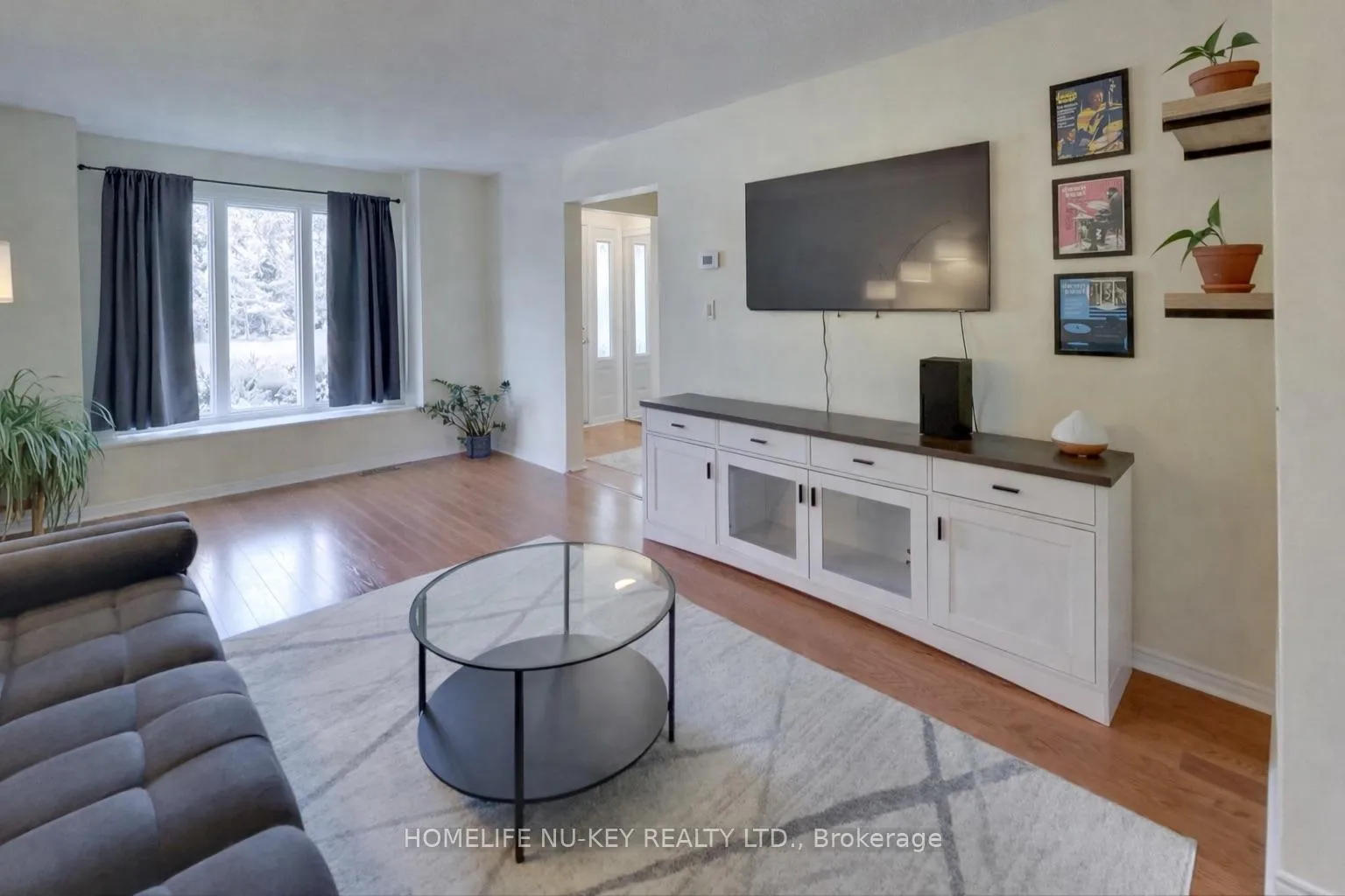 Photo 12 of 219 Cundles Road W, Barrie, Letitia Heights — HOMEH