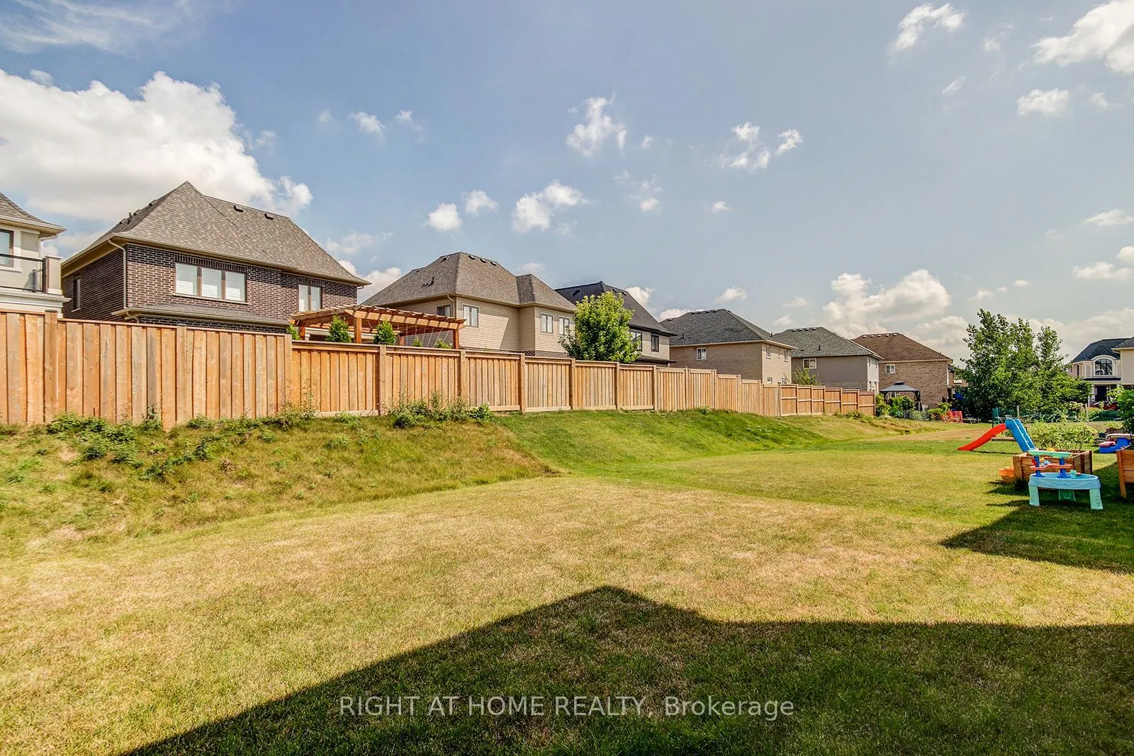 Photo 37 of 57 Genoa Drive, Hamilton, Jerome — HOMEH