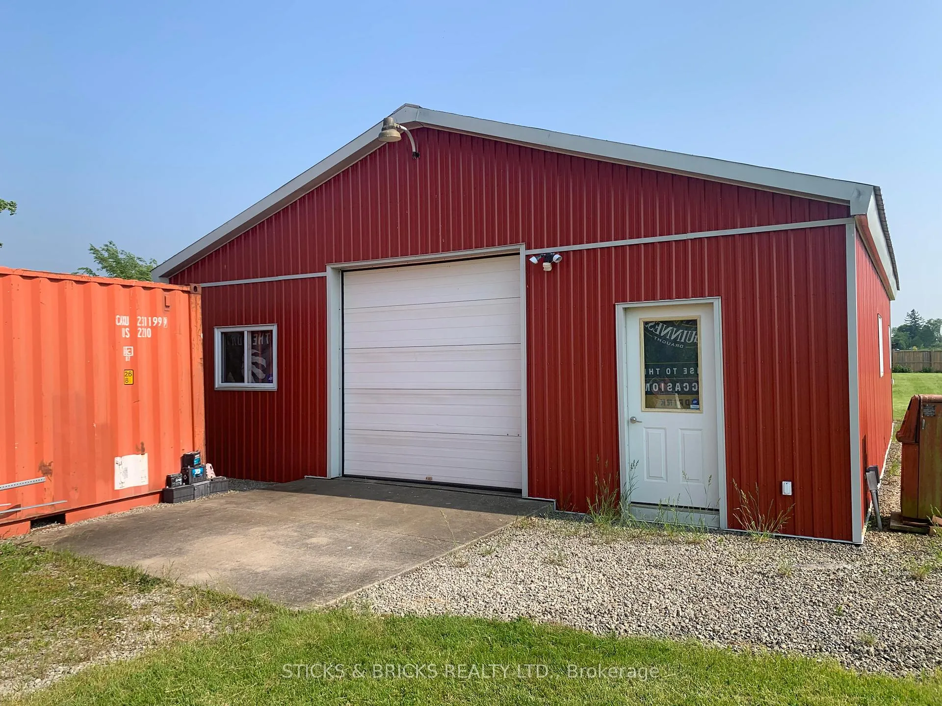 Photo 11 of 994 Moyer Road, Welland, Cooks Mills — HOMEH