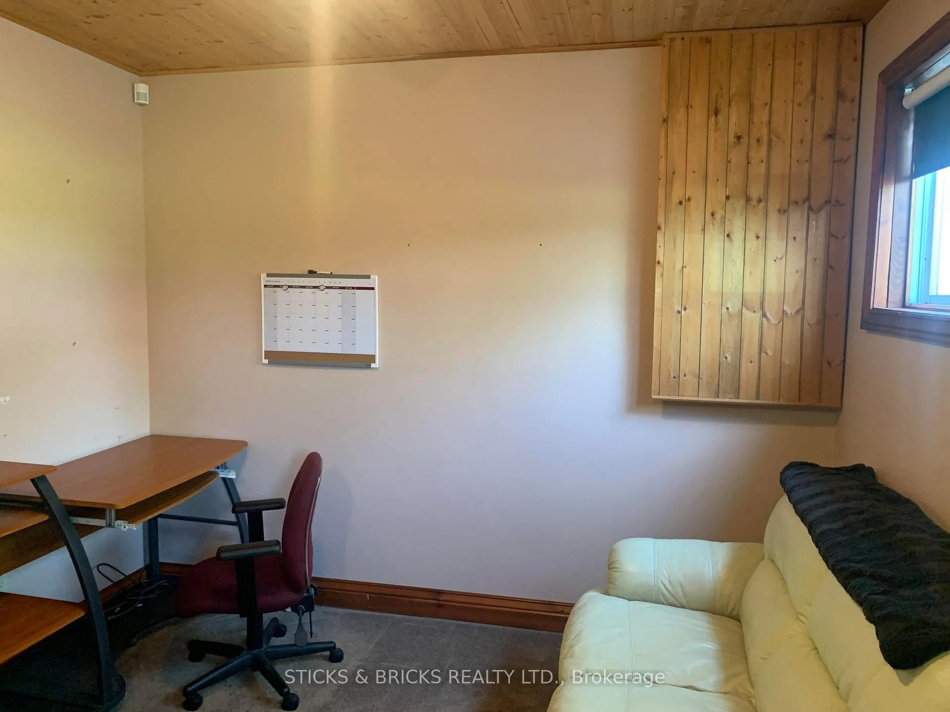 Photo 36 of 994 Moyer Road, Welland, Cooks Mills — HOMEH