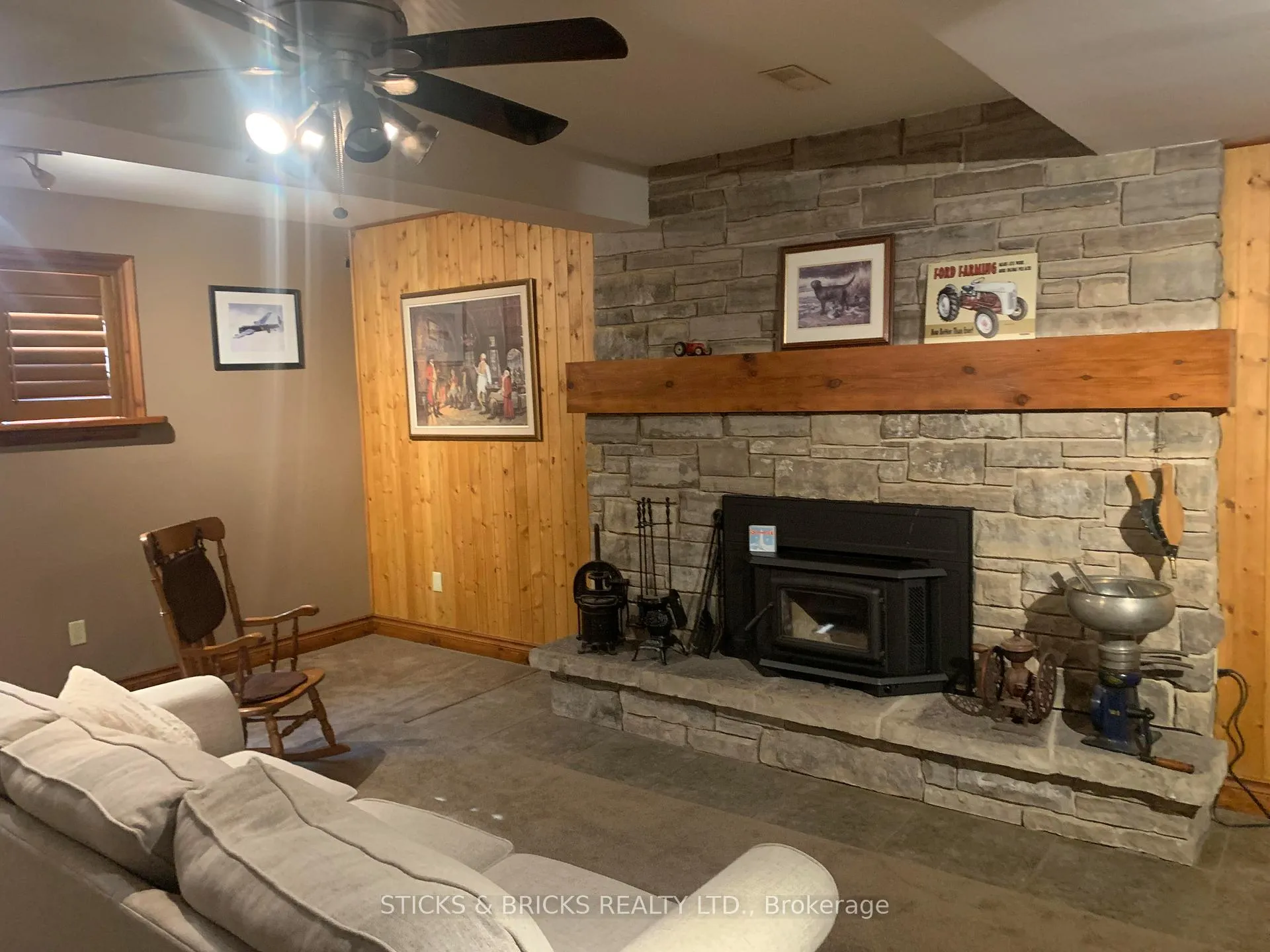 Photo 39 of 994 Moyer Road, Welland, Cooks Mills — HOMEH