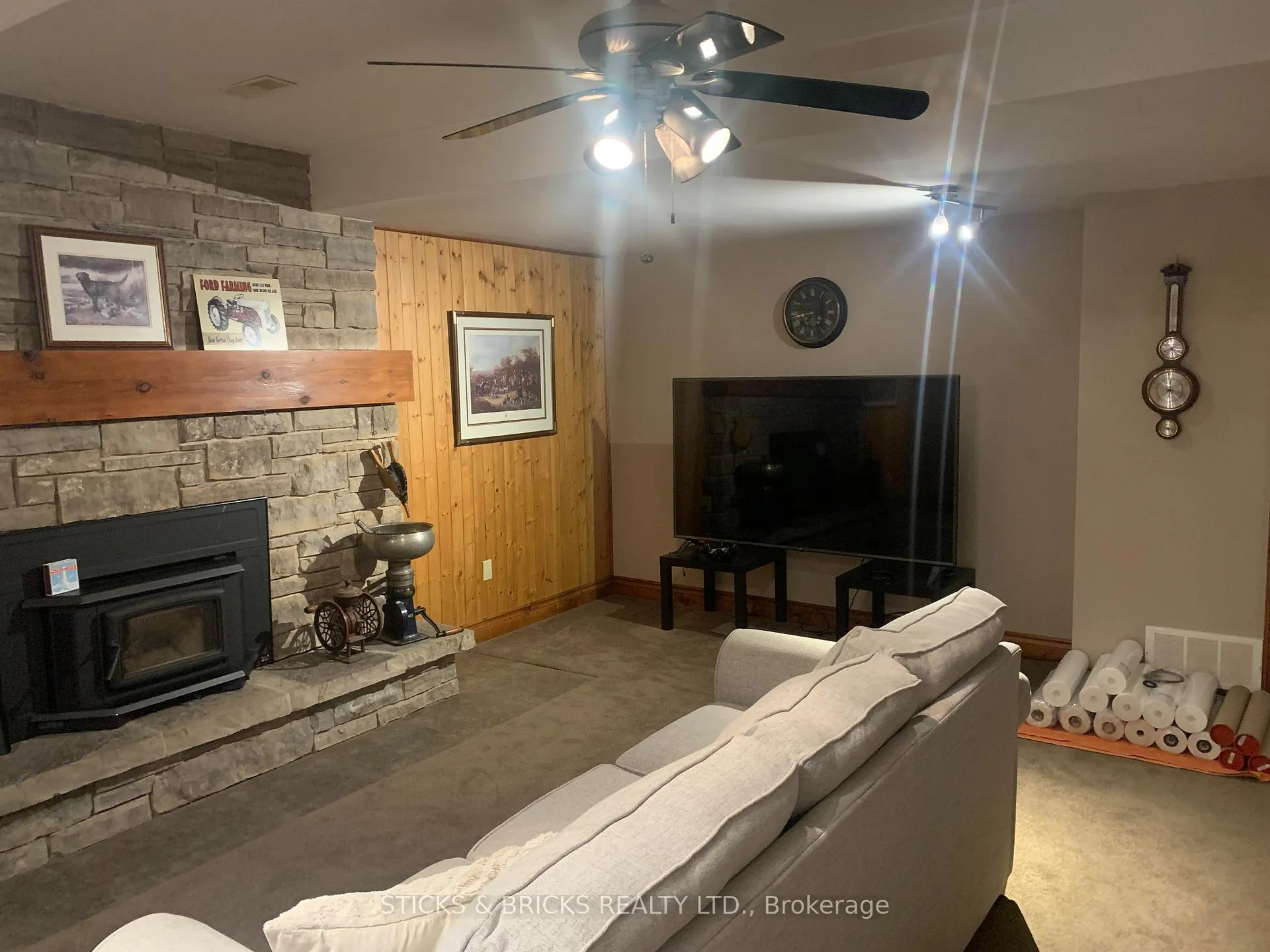 Photo 40 of 994 Moyer Road, Welland, Cooks Mills — HOMEH
