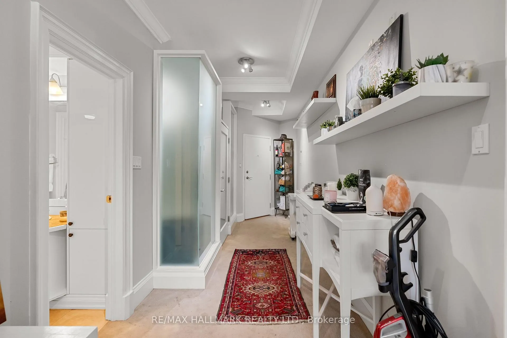 Photo 7 of 2151 Danforth Avenue, Toronto, East End-Danforth — HOMEH