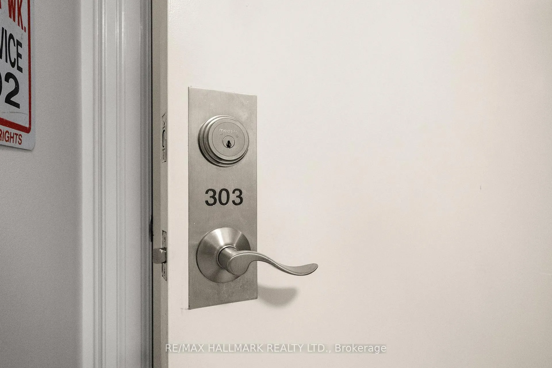 Photo 32 of 2151 Danforth Avenue, Toronto, East End-Danforth — HOMEH