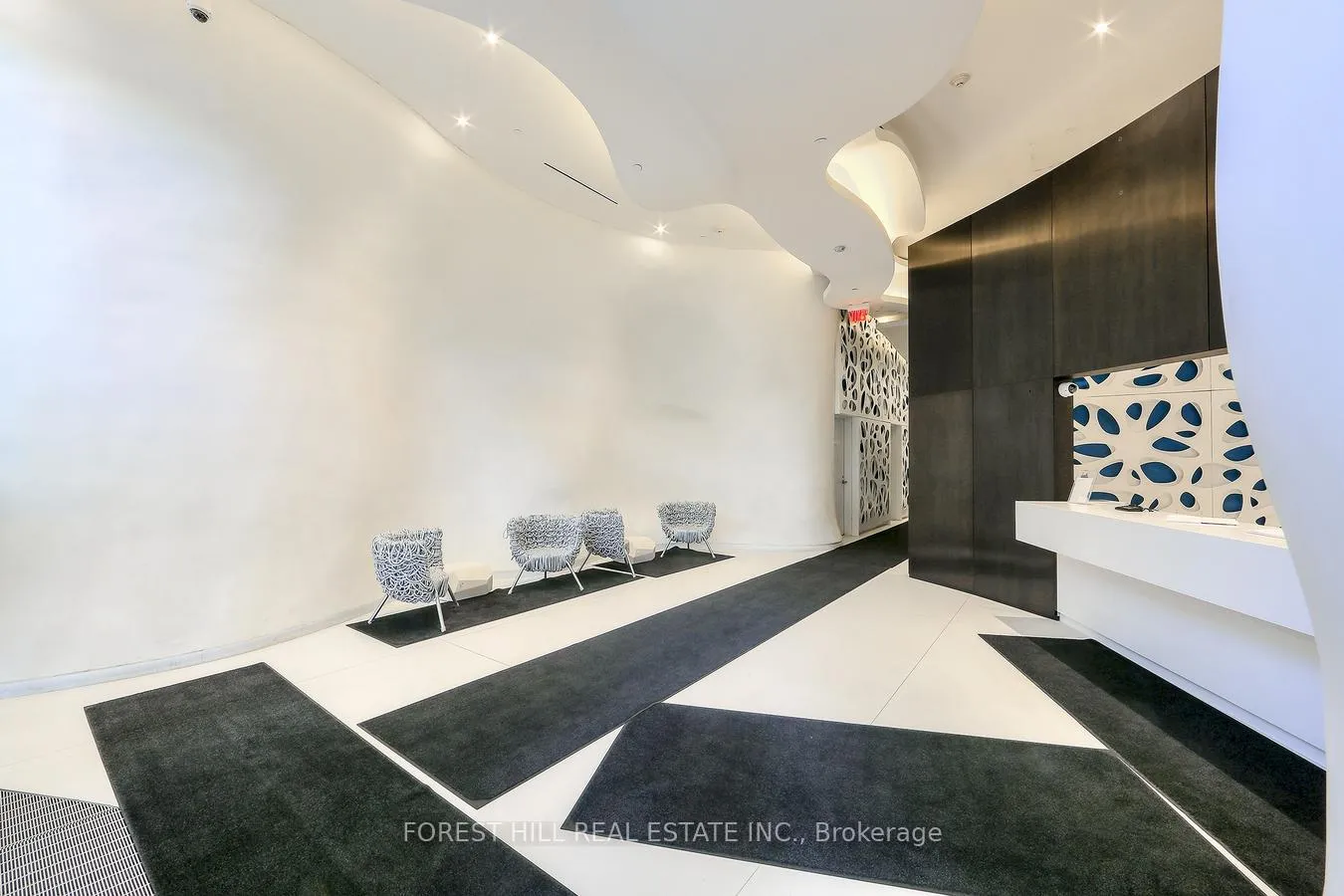 Photo 3 of Unit 5101, 1 Bloor Street E, Toronto, Church-Yonge Corridor — HOMEH