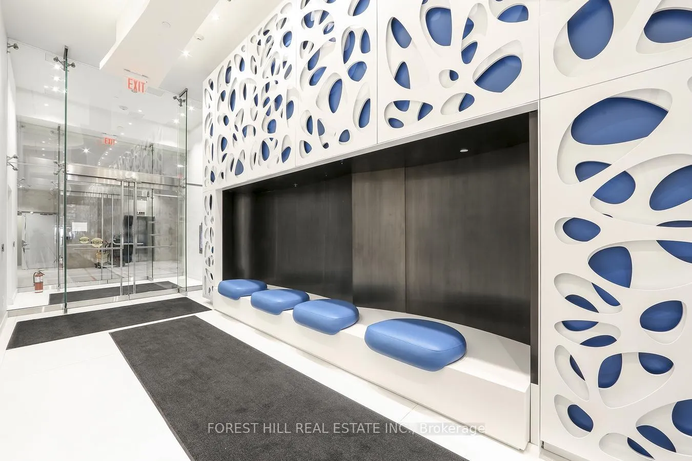 Photo 4 of Unit 5101, 1 Bloor Street E, Toronto, Church-Yonge Corridor — HOMEH