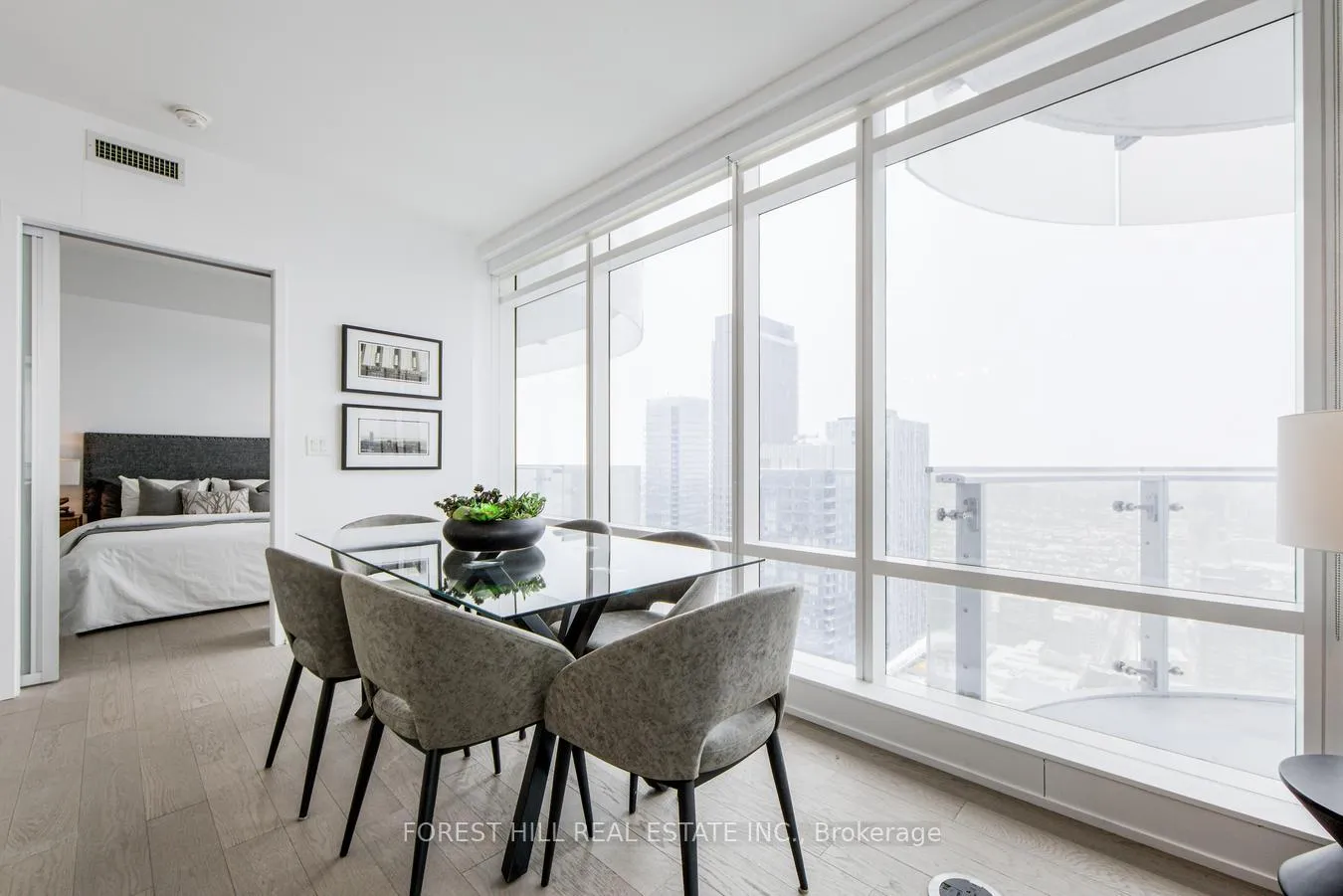 Photo 19 of Unit 5101, 1 Bloor Street E, Toronto, Church-Yonge Corridor — HOMEH