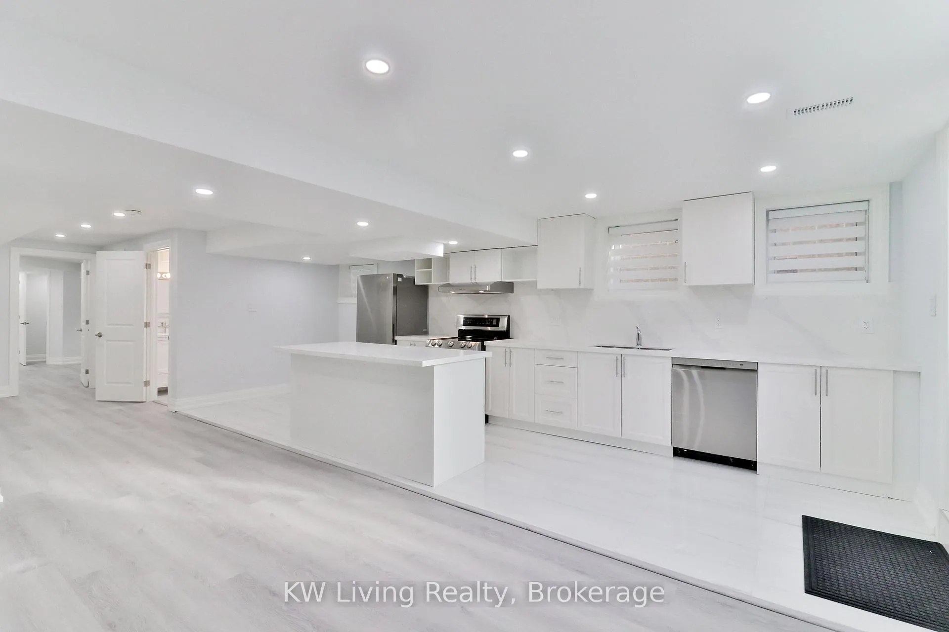 Photo 4 of Unit Bsmt, 70 Bracknell Avenue, Markham, Berczy — HOMEH