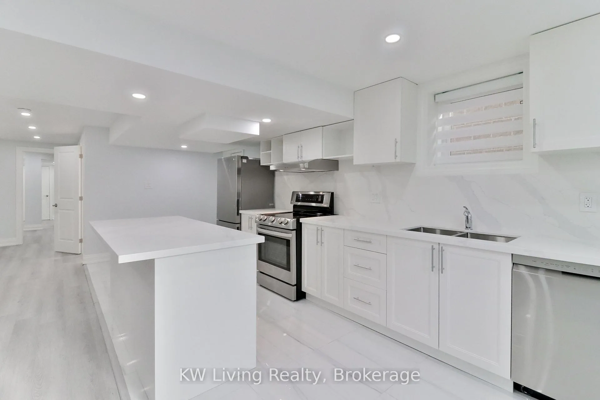 Photo 5 of Unit Bsmt, 70 Bracknell Avenue, Markham, Berczy — HOMEH