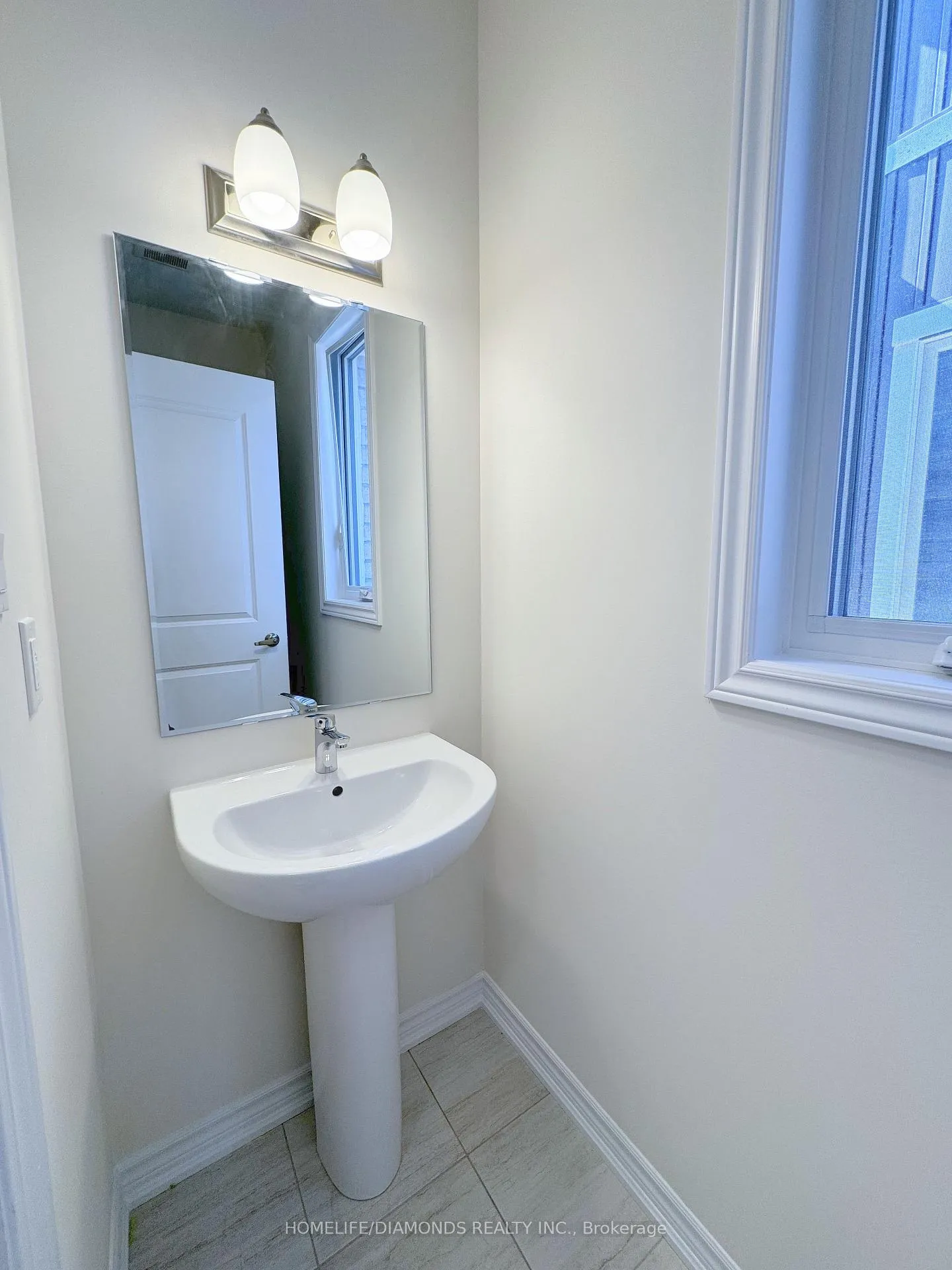 Photo 3 of 124 Molozzi Street, Erin — HOMEH