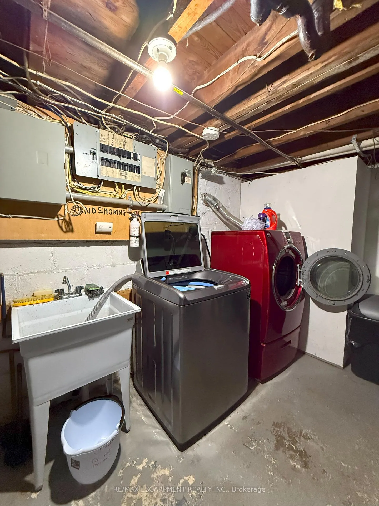 Photo 22 of Unit Upper, 41 York Road, Hamilton, Cootes Paradise — HOMEH