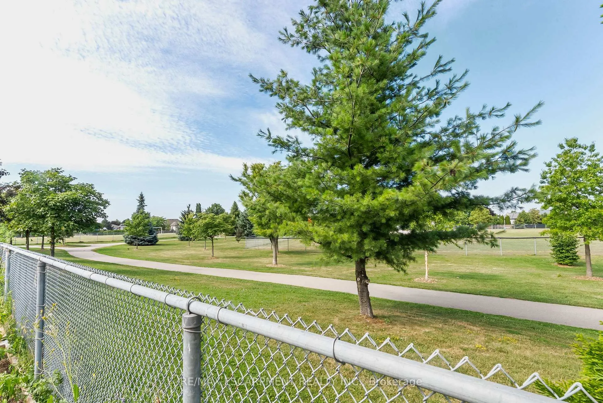Photo 42 of 87 Thoroughbred Boulevard, Hamilton, Meadowlands — HOMEH