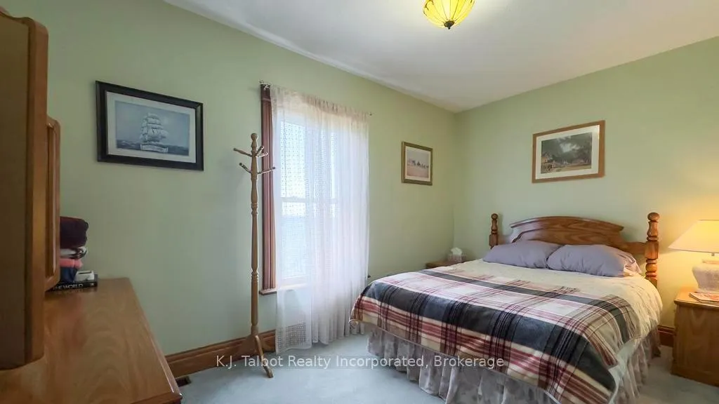 Photo 34 of 79823 Bluewater Highway, Central Huron, Goderich — HOMEH