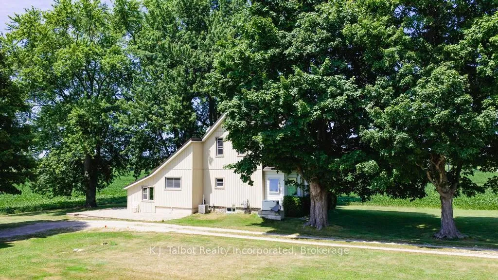 Photo 42 of 79823 Bluewater Highway, Central Huron, Goderich — HOMEH