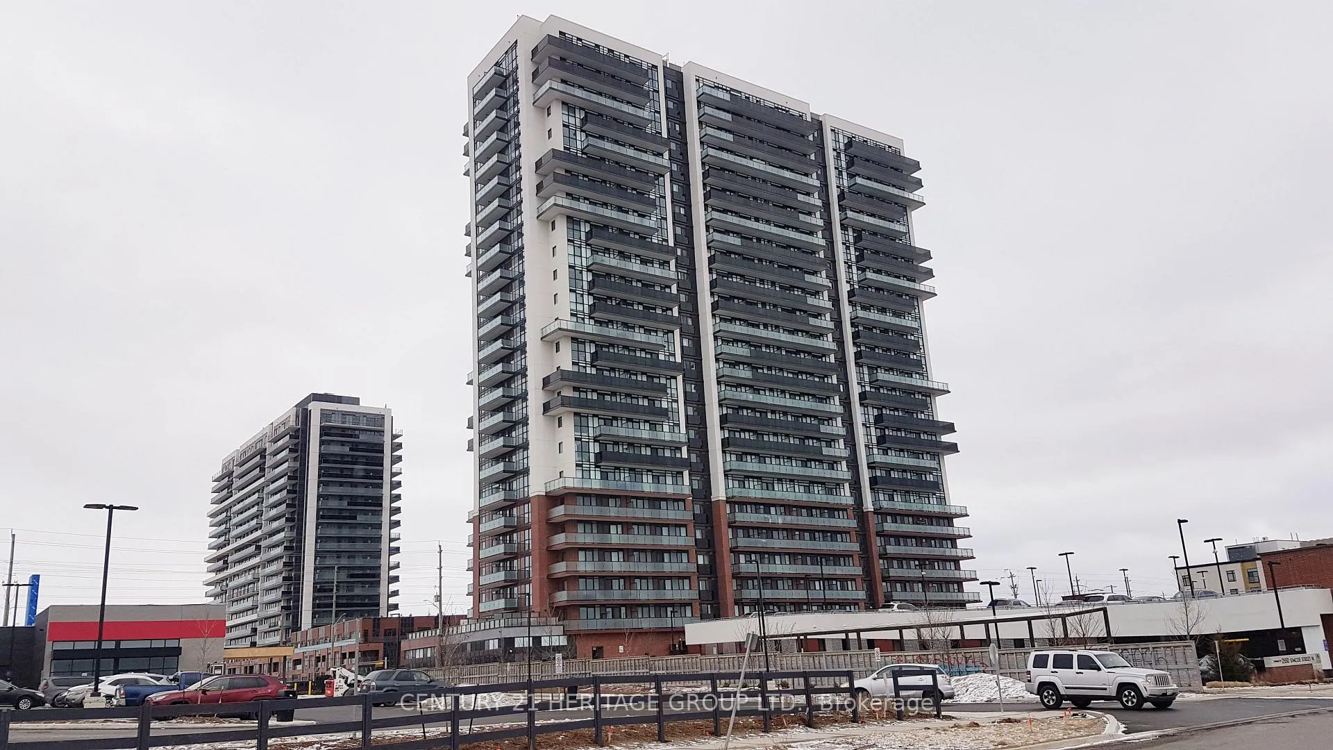 Photo 3 of Unit 510, 2550 Simcoe Street N, Oshawa, Windfields — HOMEH