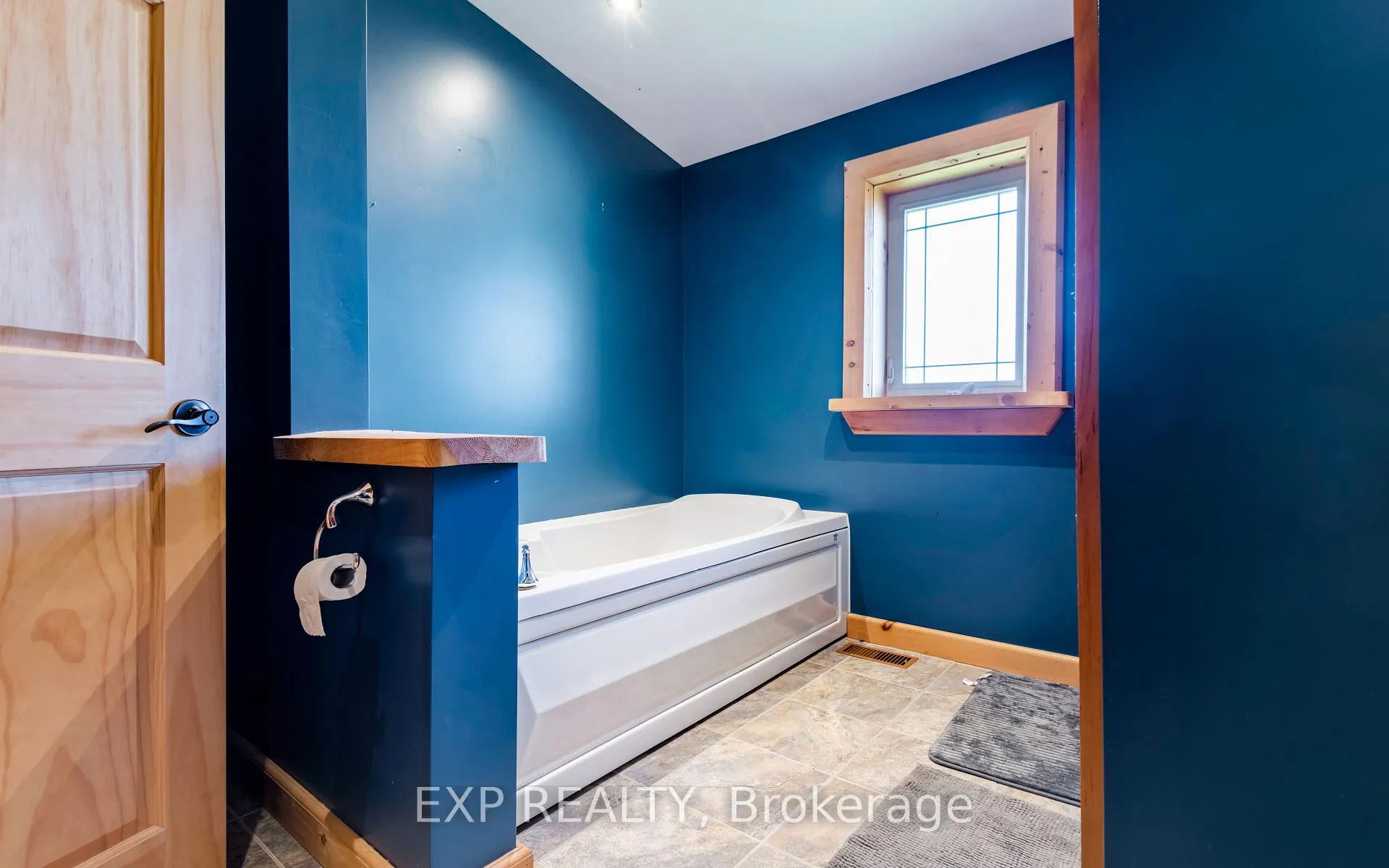 Photo 36 of 295089 8th Line, Amaranth, Rural Amaranth — HOMEH