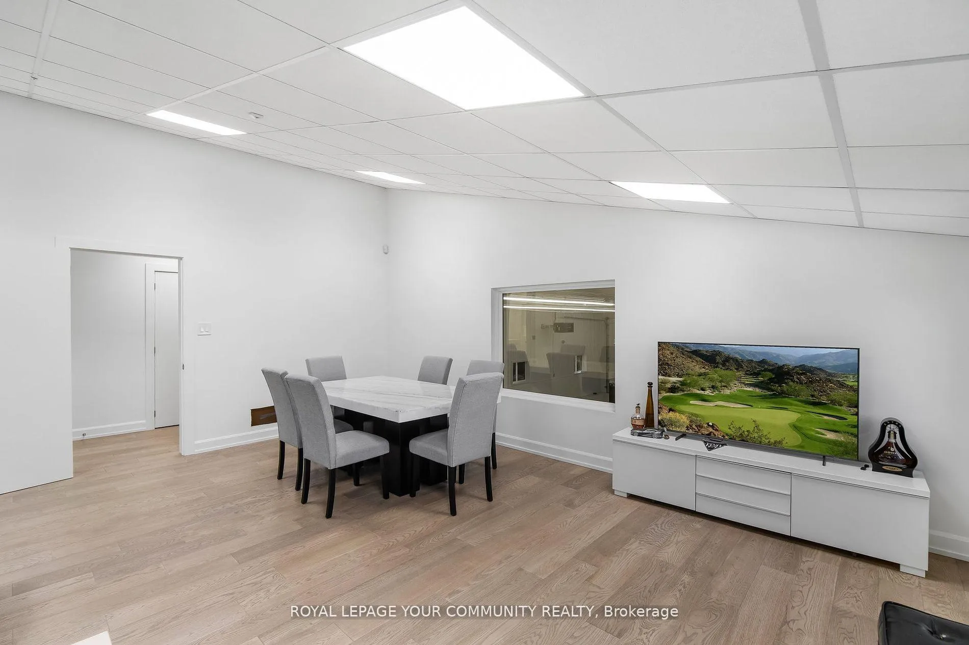 Photo 21 of 16155 Keele Street, King, Rural King — HOMEH