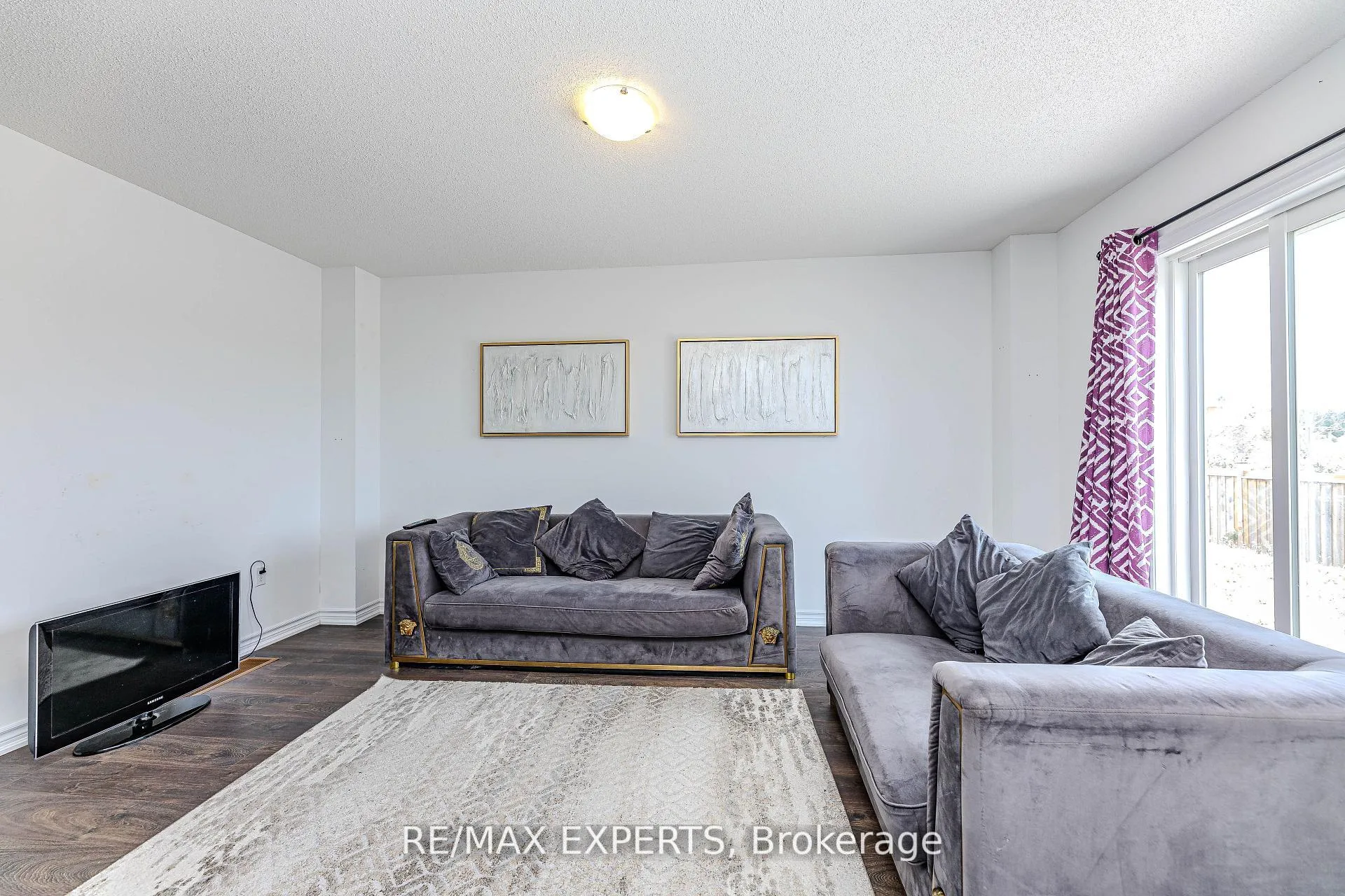 Photo 9 of 10 Brown Bear Street, Barrie, Rural Barrie Southwest — HOMEH